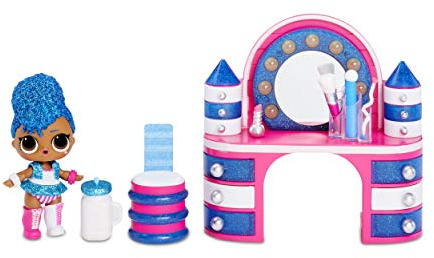 L.O.L. Surprise! 564942E7C Furniture - Puppenmöbel und Sammelfigur mit Zubehör Backstage mit Independent Queen, 10 Überraschungen