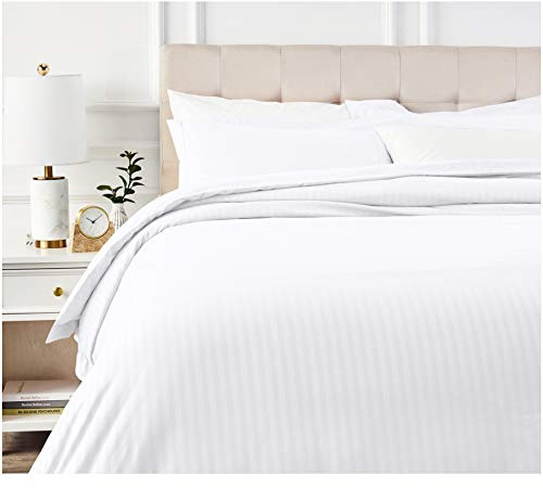 Amazon Basics Brushed Microfiber 3-Piece Duvet Cover Set, King, Bright White, Striped