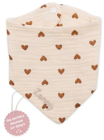 wunderwunsch Baby Halstuch, Babygeschenk, Geschenk zur Geburt, Dreieckstuch Kinder, Taufgeschenk personalisiert mit deinem Wunschnamen in 8 süßen Designs (Herzen beige)