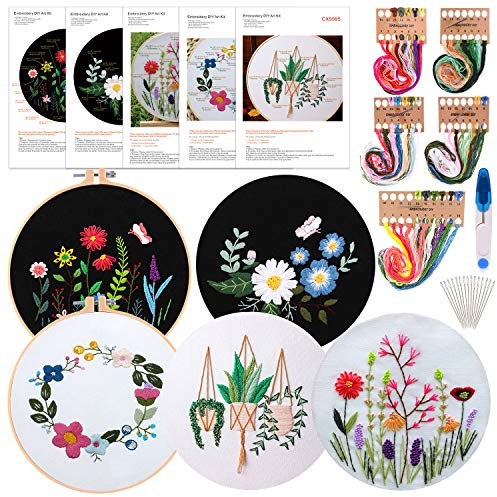 FEPITO Set di 5 set di kit da ricamo kit punto croce composto da 5 abiti da ricamo con motivo floreale, 2 cerchi da ricamo in plastica, kit ago di fili colorati
