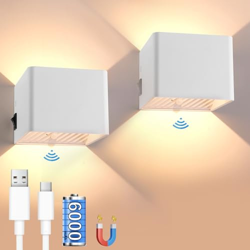 YindaLux 2 Stück 6000mAh Akku Wandleuchte mit Bewegungsmelder Innen, 5W 2700K Wandleuchte ohne stromanschluss, USB Aufladbare kabellose Wandlampe mit schalter, für Treppe Schlafzimmer Wohnzimmer,Weiß