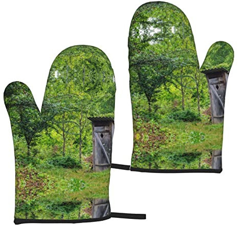 Worn Out Cottage Hut in Abandoned Forest Printed Oven Insulation Gloves, Polyester Fiber Heat-Resistant Material, Very Suitable for Barbecue, Baking, and Cooking