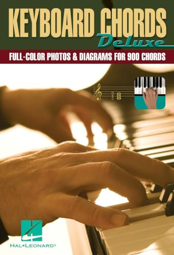Keyboard Chords Deluxe: Full-Color Photos and Diagrams for Over 900 Chords