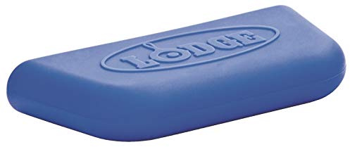 Lodge Silicone Assist Handle Holder, Blue