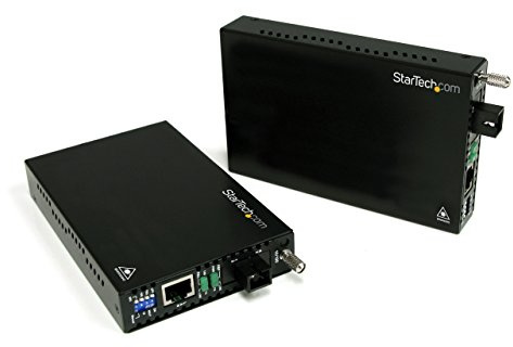 StarTech.com Convertisseur Ethernet sur fibre optique monomode SC avec WDM - 10/100Mb/s - 20 km (ET90110WDM2)