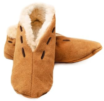 HomeOfSocks Pantuflas de piel para hombre y mujer, talla 30-52, material exterior 100% ante, mocasines cálidos, zapatos de cabaña con forro polar, para hombre para pies calientes, beige, 41 EU