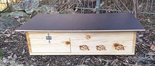 Woid Herz Premium Schildkrötenhaus (SH9) aus 20mm Vollholz lasiert - Wetterfest mit Boden und Tür inc. verstellbare Belüftung - Schildkrötenhaus Schildkrötengehege Schildkröte Freilauf