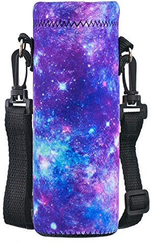 Mibbxea 1000ML Wasserflasche Tragetasche,Umhängetasche für Flaschen,Neopren Flaschenkühler mit Tragegurt für Männer Frauen Reisen,Radfahren,Wandern,Fitnessstudio,Laufen,Camping (Sternenhimmel)