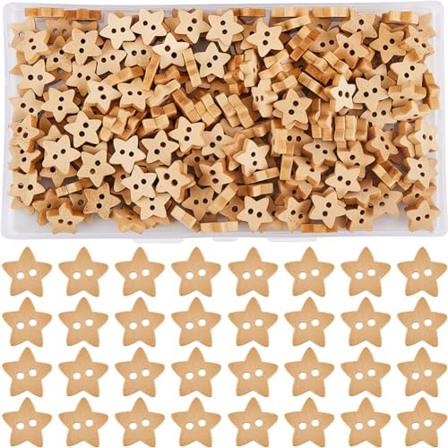 GORGECRAFT 1 Box 250Stk Holzknöpfe In Sternform 13mm 2 Löcher Zum Nähen Scrapbooking Basteln Verzierungen Kleine Mini-Pentagramm-Knopf-Dekoration Zum Basteln Stricken Kleidung DIY-Projekte Holzfarbe