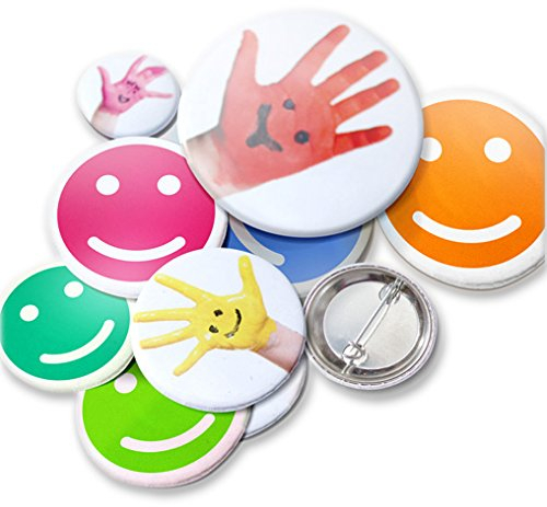 Kopierladen Karnath GmbH 5 Stück personalisierte Buttons/Badge Pin/Anstecker - Ø 59 mm - mit eigenem Foto, Logo, Text oder Bild selbst gestalten, rund, ideal für Logos oder Emojis