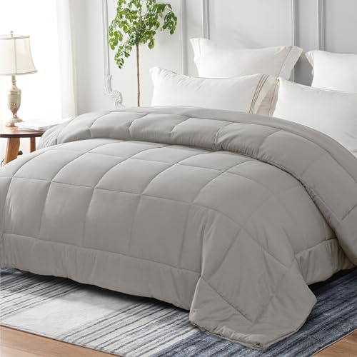 Whale Flotilla Coverless Duvet King Size 7.5 Tog Lightweight Soft Quilt | 220x 240 cm, Breathable Box Stitched Microfibre Comforter, Machine Washable, All Seasons, Bed Bedroom Hotel, Light Grey