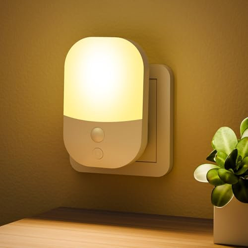 Night Light Plug in Wall with Dusk to Dawn Photocell Sensor, 5 Brightness Levels, ON/Off/AUTO Lighting Mode, 3000K Warm White Night Light for Baby, Hallways, Stairs, Bedrooms, Kitchen, 0.3W, 1 Pack
