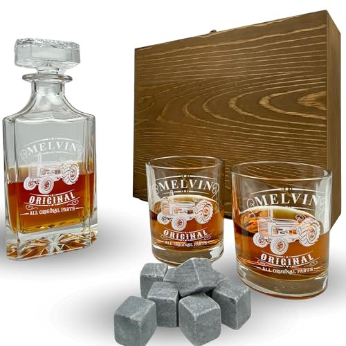 Whisky Set mit Gravur Traktor personalisiert Karaffe 700 ml und Gläser verschiedene Motive Landwirt Bauer Trecker Geschenkbox (Motiv 1: Oldtimer, Karaffe + 1 Glas)