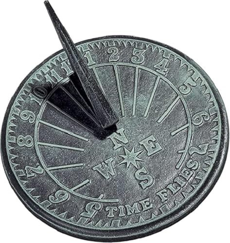 ANTIQUEMEDIEVAL Sonnenuhr aus Gusseisen mit Grünspan-Finish, Time Flies Number Sundial Garden Gift