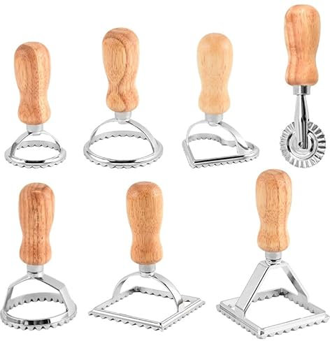 Lot de 7 emporte-pièces à raviolis avec roulette - Presse en aluminium avec poignée en bois et bord cannelé - Pour raviolis, pâtes, raviolis, lasagnes