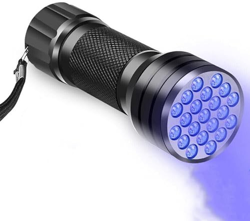 POCKETMAN Lampe torche violette à lumière noire 21 LED U/V 395 nm pour détecter les taches de chien, vérifier l'argent des passeports, les cosmétiques et plus (1 pièce)