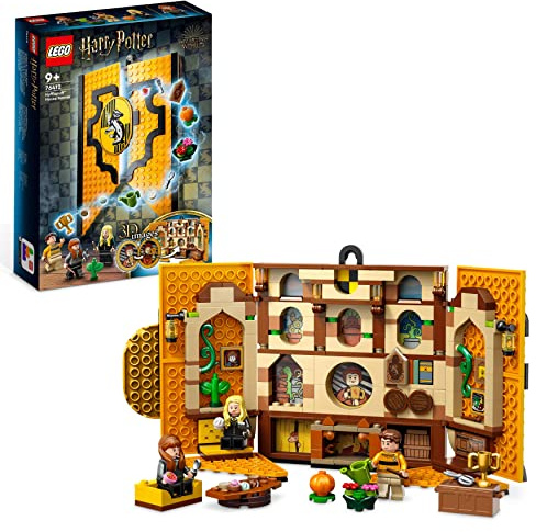 LEGO 76412 Harry Potter Hausbanner Hufflepuff, Hogwarts-Wappen und Gemeinschaftsraum-Spielzeug, 2in1-Reisespielzeug und Wand-Deko, Sammler-Set mit Cedric Diggory-Minifigur
