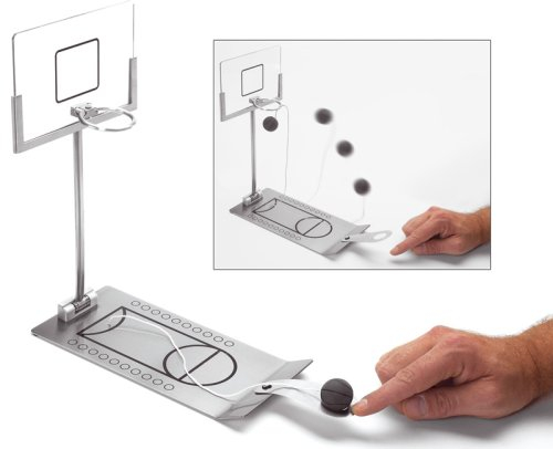 Mini Tisch Basketball aus Metall NBA Tischbasketball Fingerbasketball im Büro Basketball Geschicklichkeitsspiel Zusammenklappbarer Tischkorb