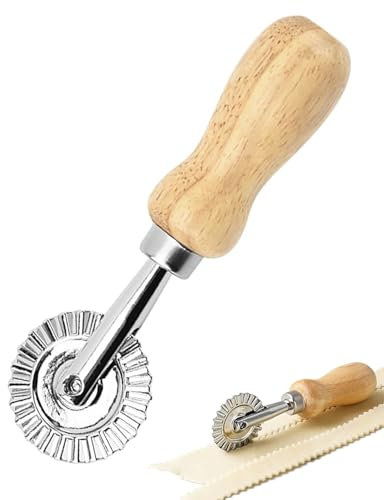 TPZORJX 1 pezzo Rotella per impasti a forma di rotella ondulata- ruota dentata, taglierina per pastry, ravioli, crimpatrice, ruota per pasta con manico in legno, adatta per Casa e Cucina(stile corto)