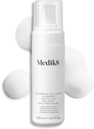 Medik8 Calmwise Soothing Cleanser, ultramilder Chlorophyll-Schaum – 150 ml | Beruhigende Reinigung für empfindliche Haut – sichtbare Minderung von Rötungen, besonders sanfte Entfernung von Unreinheiten