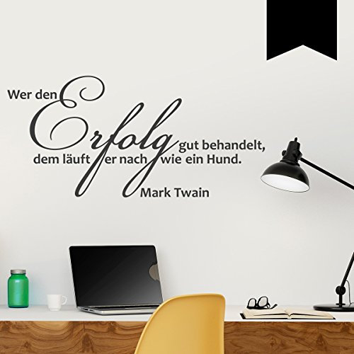 WANDKINGS Wandtattoo - Wer den Erfolg gut behandelt, dem läuft er nach wie ein Hund (Mark Twain) - 100 x 48 cm - Schwarz - Wähle aus 5 Größen & 35 Farben