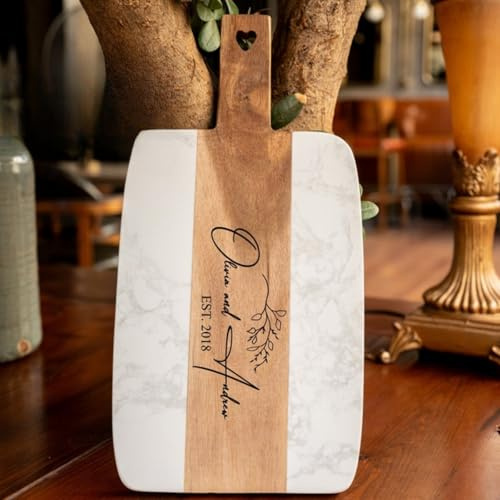 Tagliere personalizzato regalo di nozze, tagliere in marmo, regalo per la mamma, addio al nubilato, regalo di fidanzamento inciso (35 x 18,5 cm, bianco)