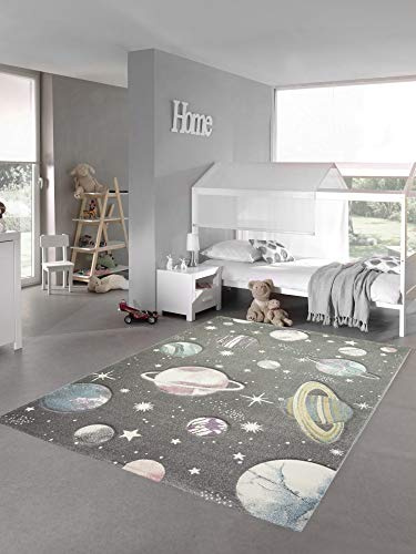 Teppich-Traum Kinderteppich Weltraum Lernteppich mit Sternen und Planeten in Pastell grau Größe 200 x 290 cm