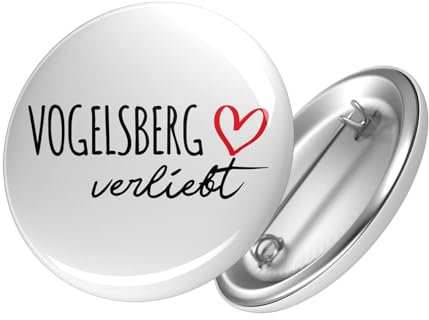 Huuraa Button Vogelsberg verliebt Ansteckbutton 25mm mit Namen deiner lieblings Region Geschenk Idee für Freunde und Familie