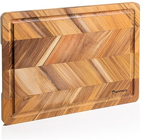 Erreke Tagliere da Cucina in Legno di Teak Naturale 40.5×30.5×2.0 cm, Motivo Herringbone, Tagliere Legno, Canaletta per Succhi, Ideale per Servire Salumi e Tagliare Carne BBQ Formaggi Pane Pizza