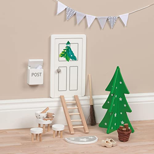goki 60678 - Wichteltür Komplett-Set aus Holz, skandinavische Tradition Advent, Weihnachtsdeko Kinder- & Wohnzimmer, Feen & Wichtel, weckt Fantasie & fördert Kreativität, 22er Set, ab 3 Jahre