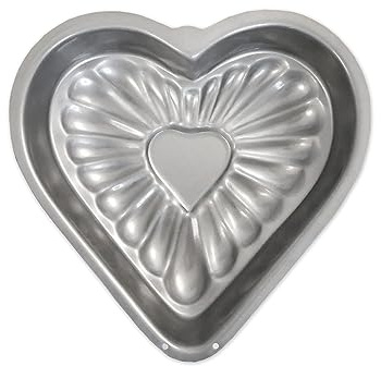 USA Pan Global Bakeware Fancy Heart Cake Pan