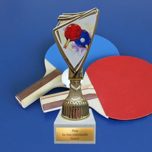 Tischtennis Pokal 18,5 cm mit Marmorsockel - Trophäe mit Wunschgravur | Edler Award mit 2D Motiv für Pingpong Fans, Gold Optik, ideal für Turniere, Schulen, Vereine und Sportliche Ehrungen