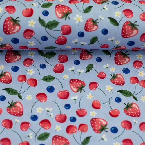 Baumwollstoff Früchte – Orangen, Kirschen, Erdbeeren – 5 fruchtige Designs – 100% Baumwolle – Ökotex zertifiziert – Meterware ab 50 cm – Stoff für Kleidung & Deko (Erdbeeren, Kirschen, hellblau)