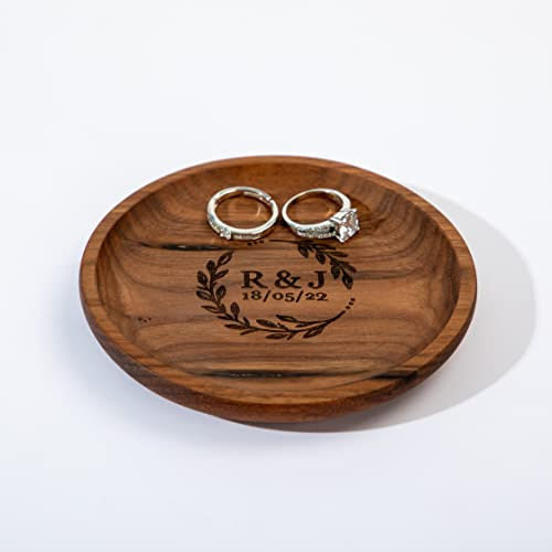 Roycraft Schmucktablett aus Holz, personalisierbar, klein, graviert, Ringschale, Verlobungsring, Ehering-Tablett, Hochzeitsringhalter für Nachttisch, Geschenk für Jahrestag, Geburtstag, Valentinstag