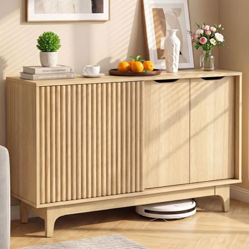 TANGZON Storage Cabinet, 3 Door Buffet Sideboard with Fluted Sliding Door, Adjustable Shelves & Anti-tipping Kits, Freestanding Wooden Cupboard Unit for Kitchen Living Room Dining Room (119x40x80cm)