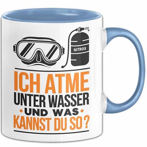 Taucher Tasse Geschenk Lustige Geschenkidee Spruch Ich Atme Unter Wasser Und Was Kannst Du (Blau)