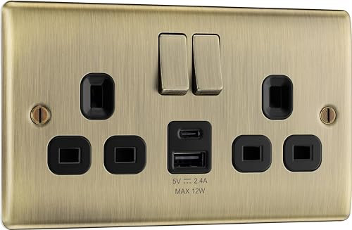 BG Electrical 12W Double Switched Power Wall Plug Socket with USB A and USB C Charging Ports, Nexus Metal, Antique Brass, 13A, NAB22UAC12B