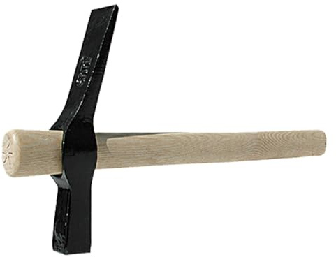 Marteau maçon tête en acier trempé. Manche bois verni.
