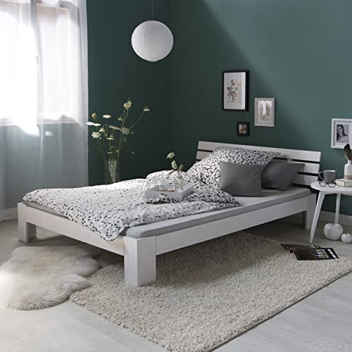 Homestyle4u Holzbett 140x200 mit Matratze & Lattenrost Bettgestell Weiß | Massivholzbett aus Kiefer - Stabiles Doppelbett mit Kopfteil & Rollrost - Modernes Futonbett für Schlaf- & Gästezimmer
