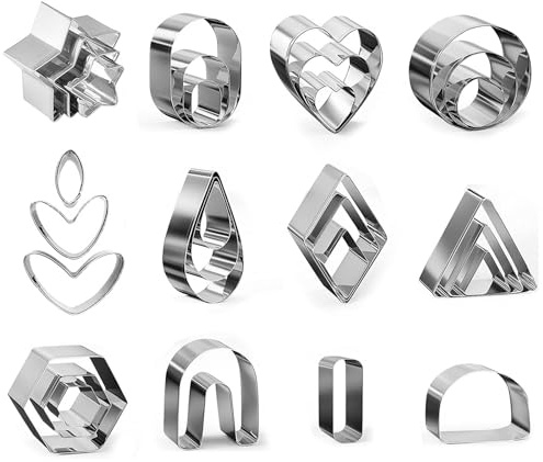 Lot de 30 mini emporte-pièces en argile polymère - En acier inoxydable - Pour la fabrication de bijoux - Outils de bricolage pour biscuits, biscuits, décorations de gâteaux, outils de bijoux