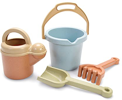 Dantoy - Bio Sandset für Spaß im Freien - Aus Bio-Kunststoff hergestellt - Eimer, Gießkanne, Rechen und Schaufel - Altersgruppe 2+ Jahre