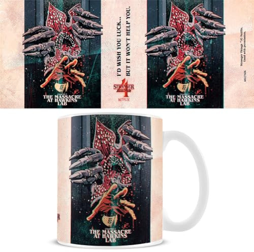 Pyramid International Stranger Things 4 (Chapter 7 The Massacre at Hawkins LAB) Mug