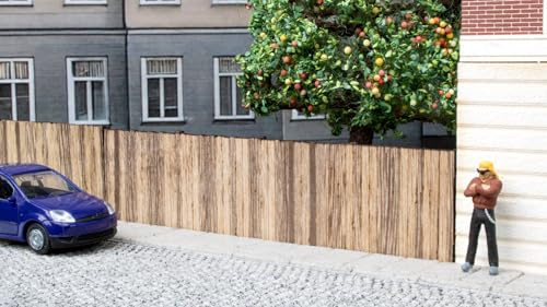 NOCH Bretterwand, realistische Modellbau Begrenzung, 37,2 cm Länge für die Spurweite H0 ideal für Straßenszenen und Hinterhöfe