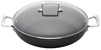 Le Creuset Aluminium-Antihaft Profipfanne mit Deckel, Ø 28 cm, Für alle Herdarten inkl. Induktion geeignet, Anthrazit/Silber, 51107280010502