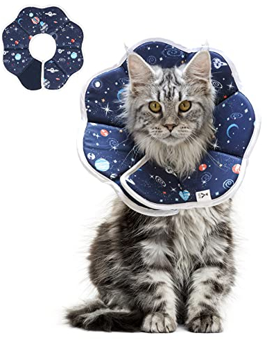 ComSaf Schützende Halskrause Katze mit Sternenhimmel-Muster, Weich und Verstellbar Katzen Halskrause für nach Operationen Bequemer Katzenkragen, Verhindert das Lecken von Wunden Katzenkragen, M
