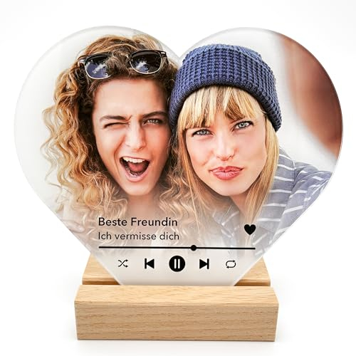 DEL MÀ Unique & Personal Spotify Glas personalisiert Acrylglas Herz Glasbild Bild Fotogeschenk Glasherz mit Foto Partner Geschenk inkl. Holzfuß 20x22 cm