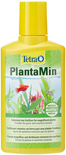 Tetra PlantaMin Universal Fertiliser - liquid iron intensive fertiliser for magnificent and healthy aquatic plants in the aquarium, monthly application, 250 ml