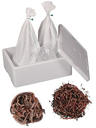 Natursache Terra Forming Paket „Digger“ I Natürlicher Bodenaktivator für Gartenböden mit wenig Bodenleben für 50-100 m² I Bodenverbesserer-Set mit Styroporbox, 2,5 kg Regenwürmer & einer Anleitung