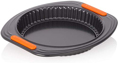 LE CREUSET Antihaft Quiche- und Obstkuchenform, Ø 28 cm, Hebeboden, Sauerteigbeständig, Aus Karbonstahl gefertigt, Anthrazit/Orange, 94101900000000