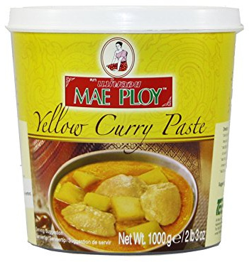 Mae Ploy Thai Yellow Curry Paste 1kg - Bulk Spicy Sweet Herbs Sauce Base | Authentic aromatic wholesale yellow curry paste. Large commercial restaurant catering tub ideal for chicken and potato